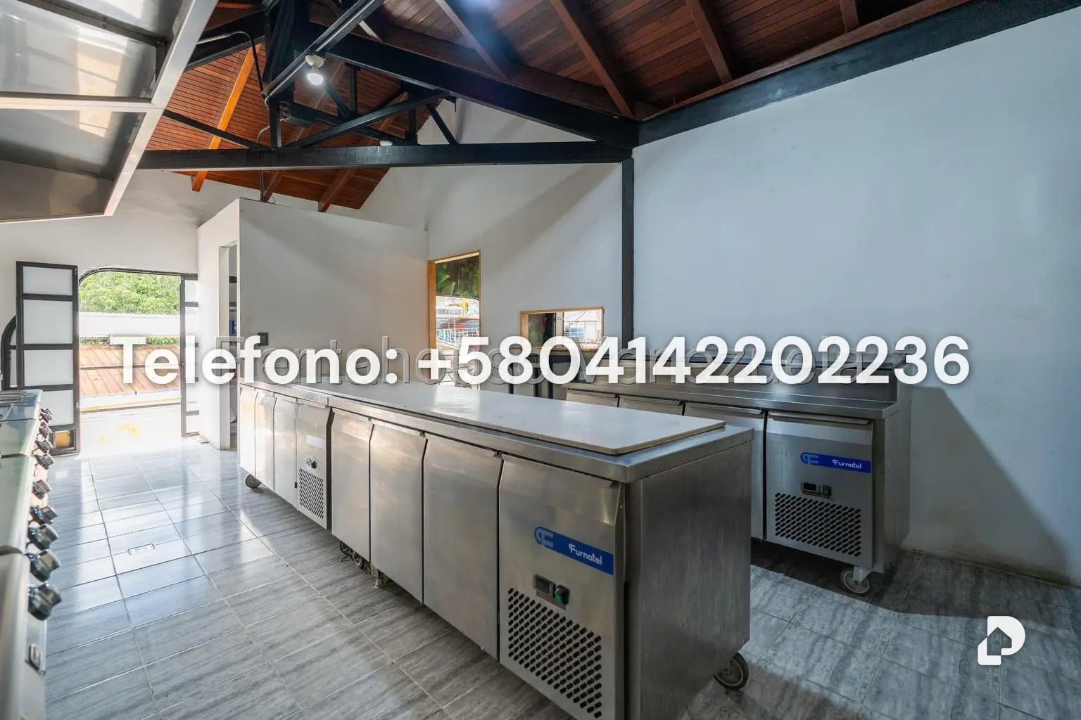 Local comercial en El Hatillo, Caracas – 12