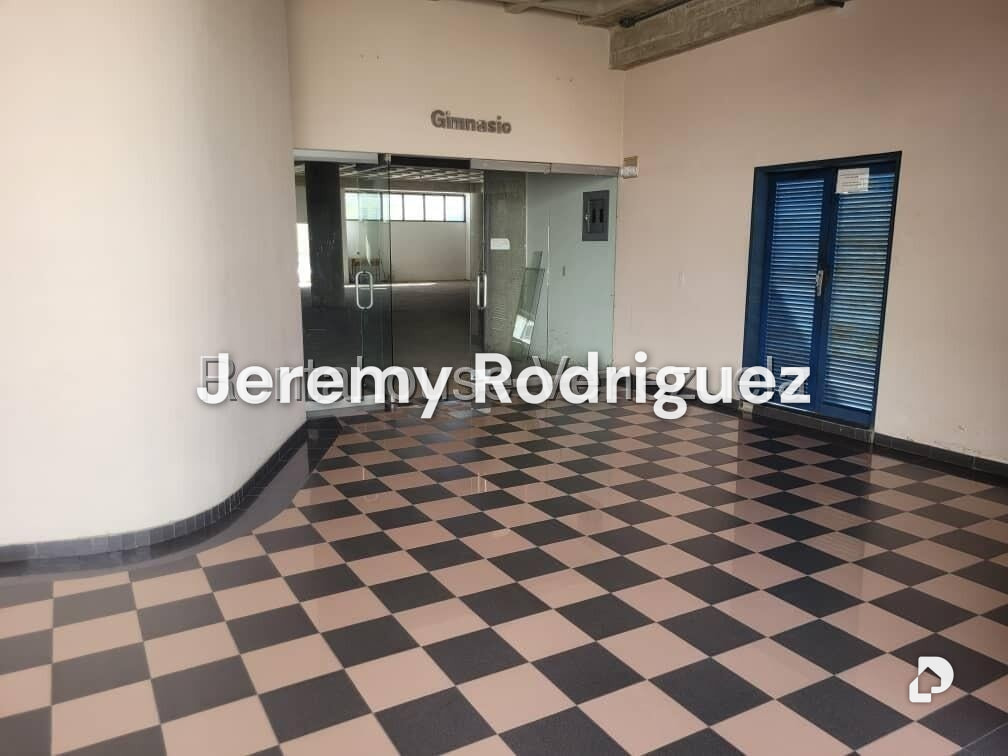 Local comercial en San Antonio de Los Altos, Altos Mirandinos – 1