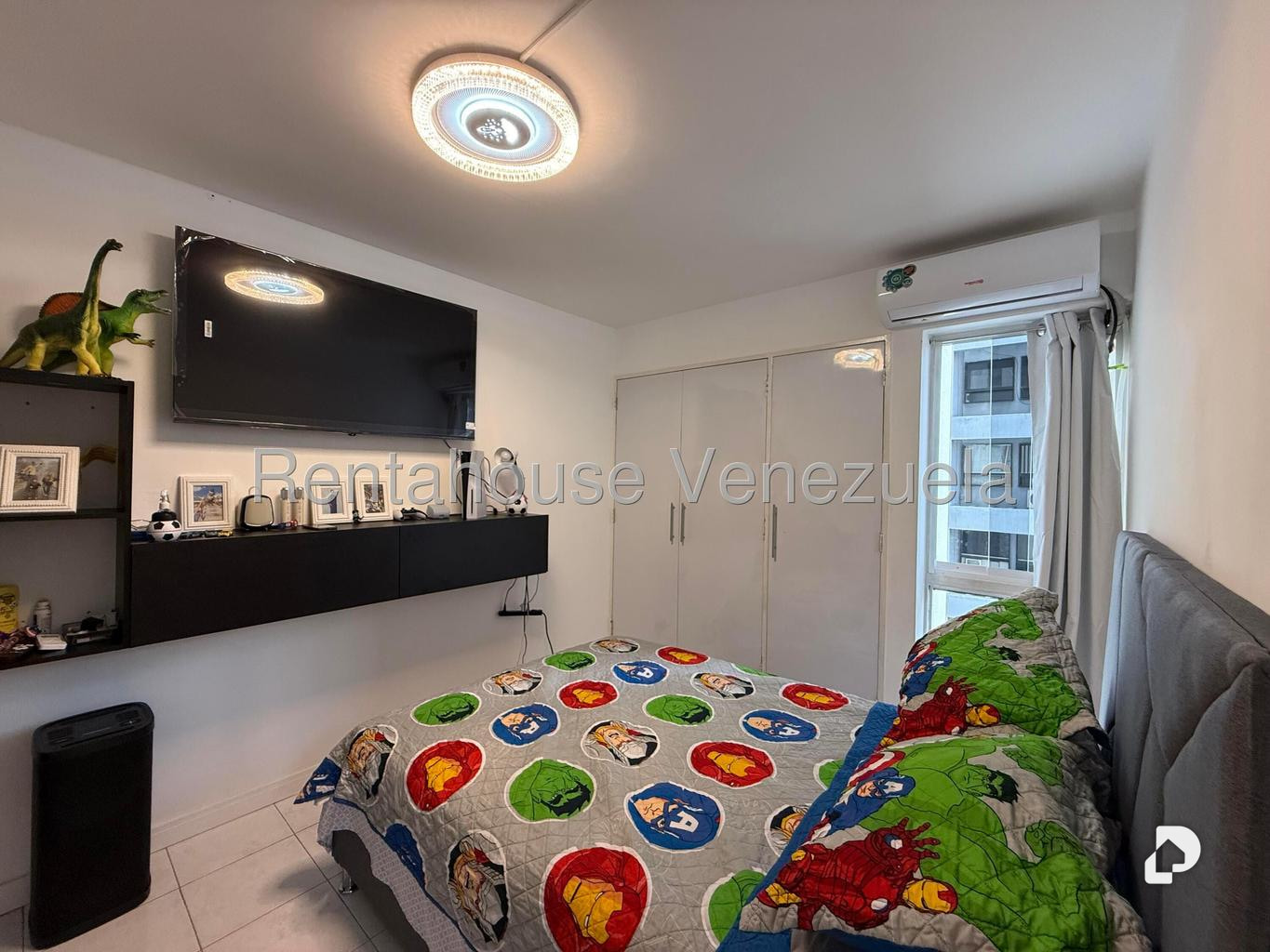 Apartamento en La Florida, Caracas – 12