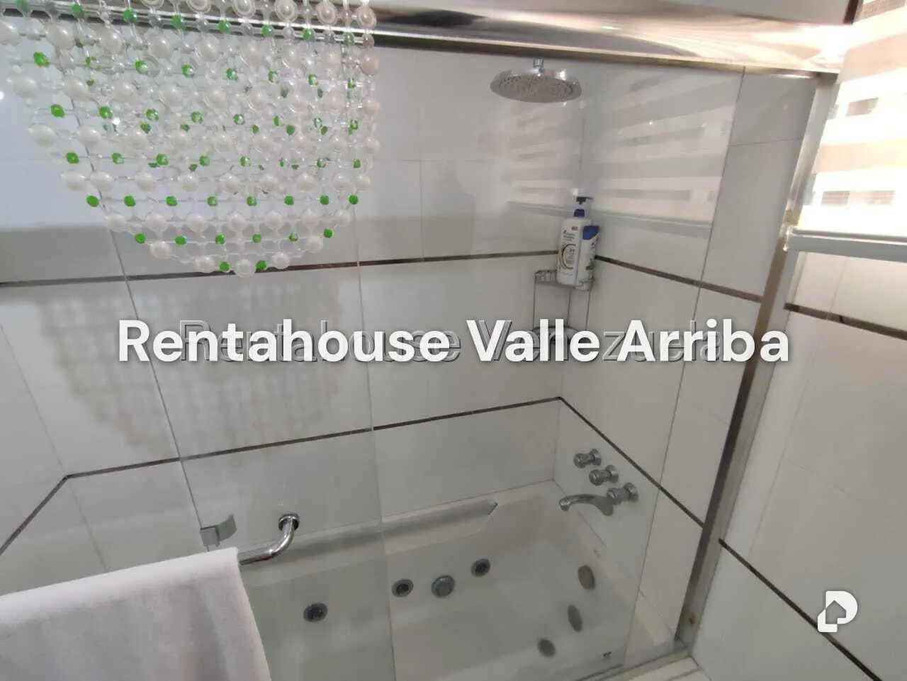 Apartamento en Los Naranjos de las Mercedes, Caracas – 9