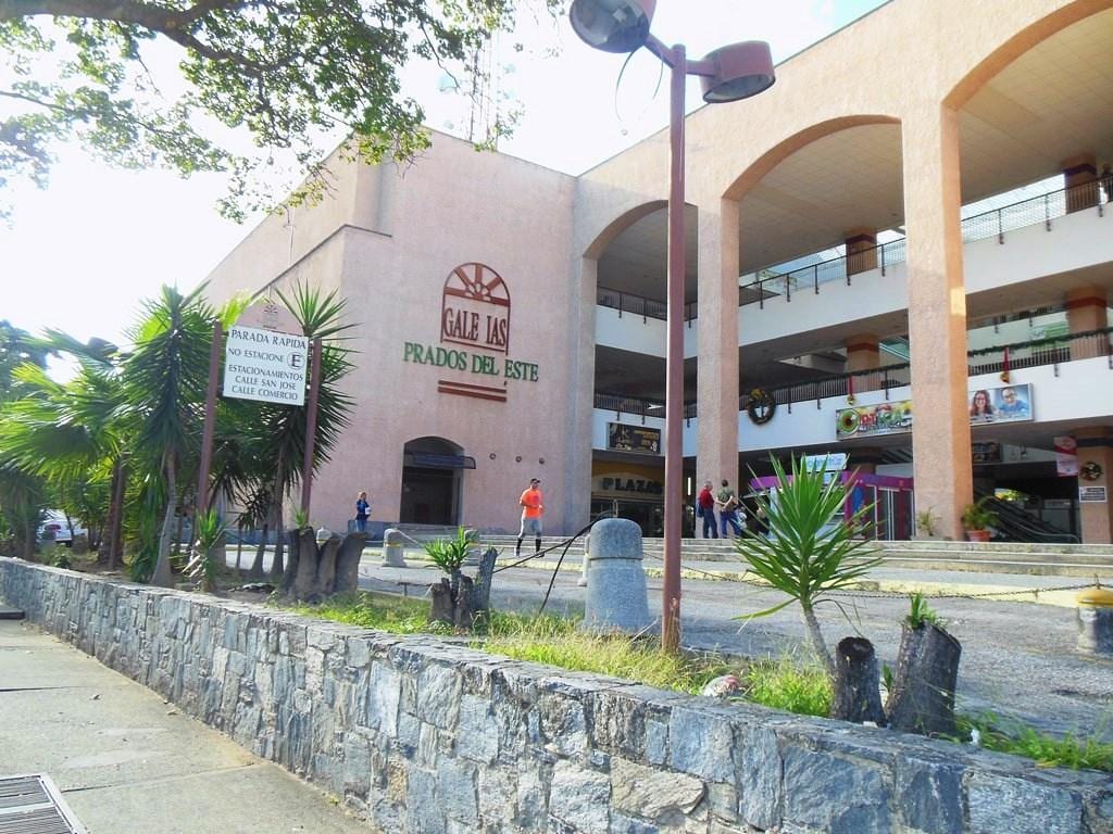 Local comercial en Prados del Este, Caracas - 1