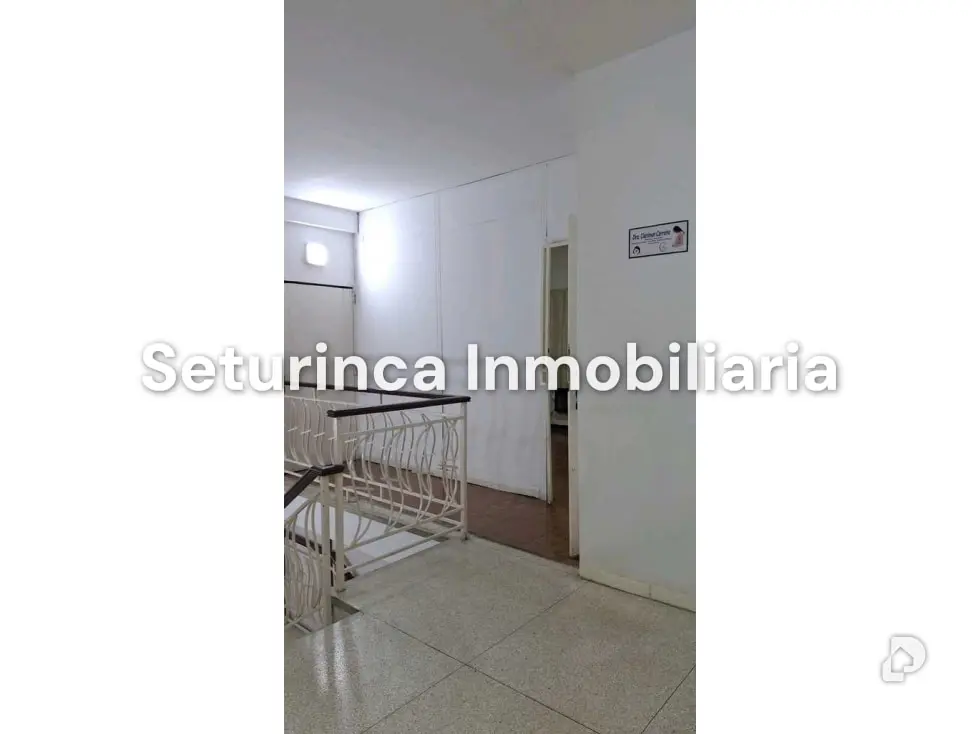Office in El Marqués, Caracas – 20