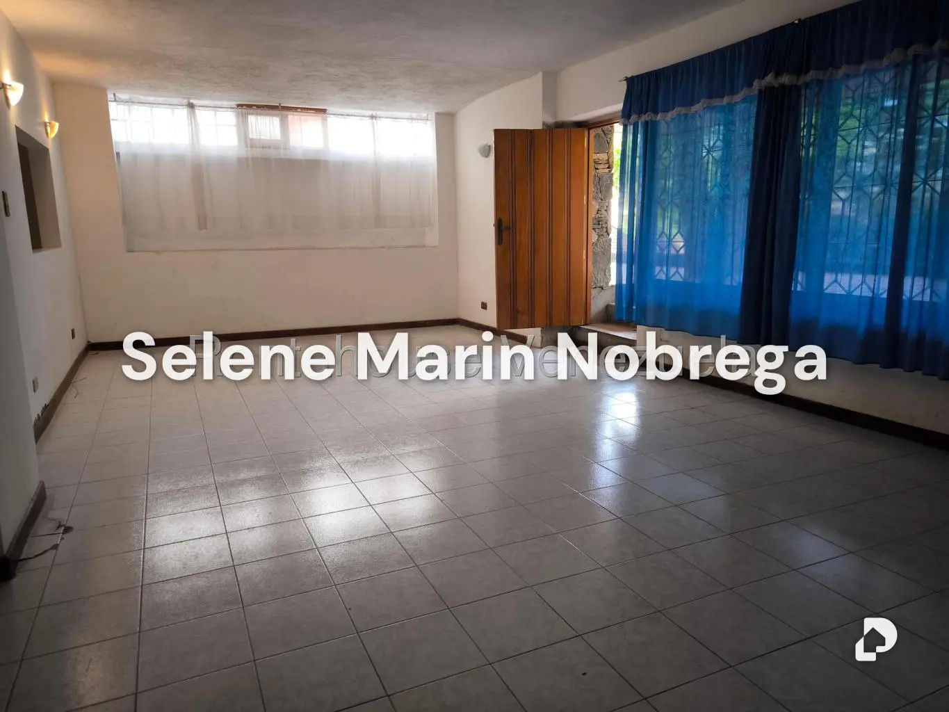 House in Cumbres de Curumo, Caracas – 18