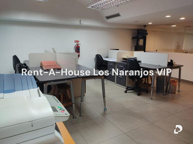 Oficina en Las Mercedes, Caracas – 1