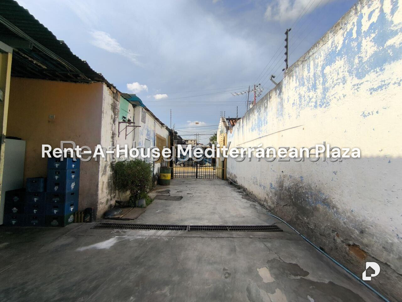 Warehouse in San Blas, Valencia – 3