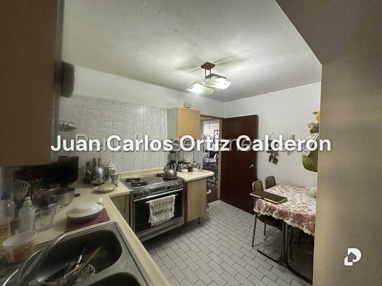 Apartamento en Los Dos Caminos, Caracas – 14