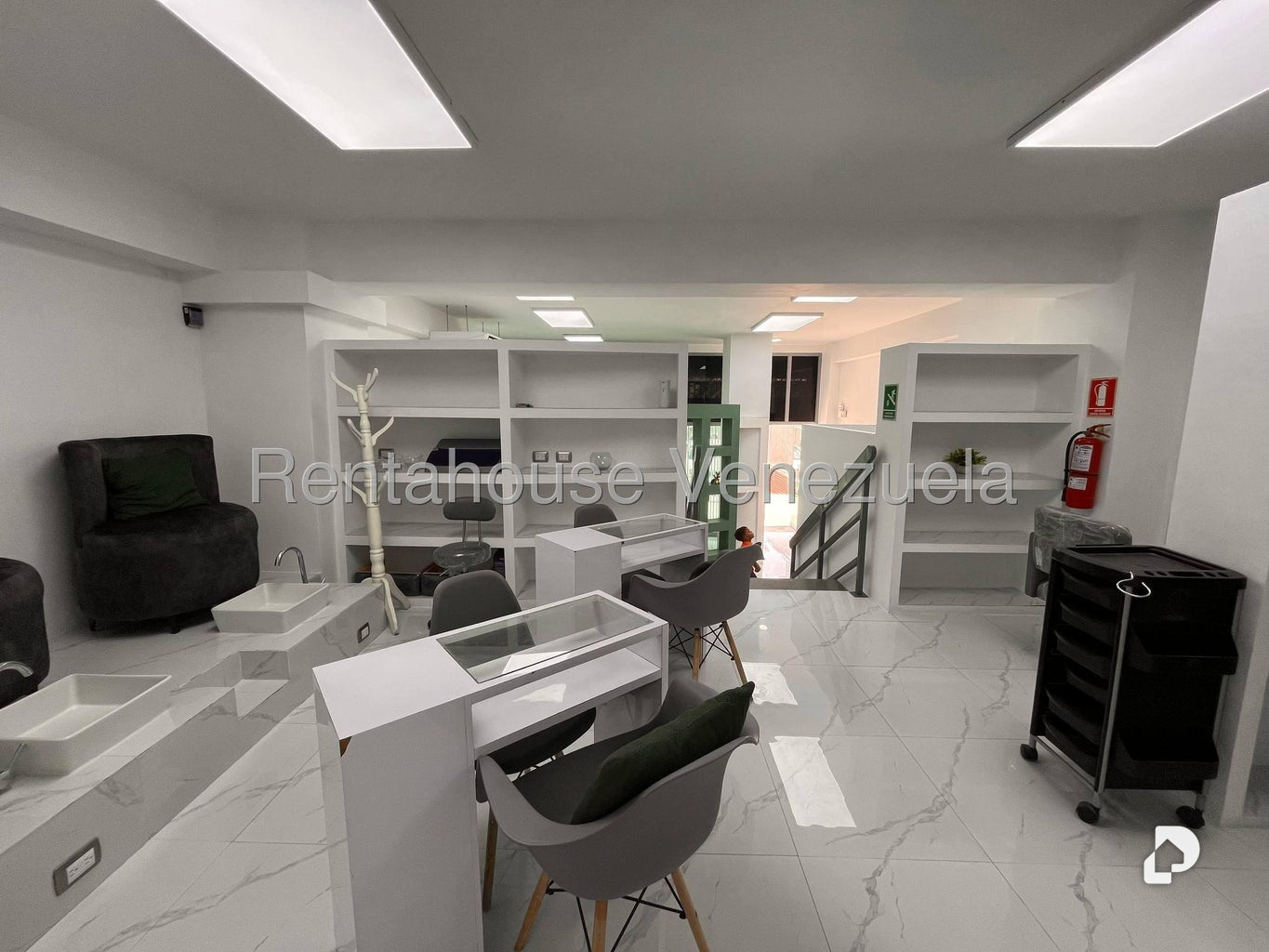 Local comercial en Santa Mónica, Caracas – 15