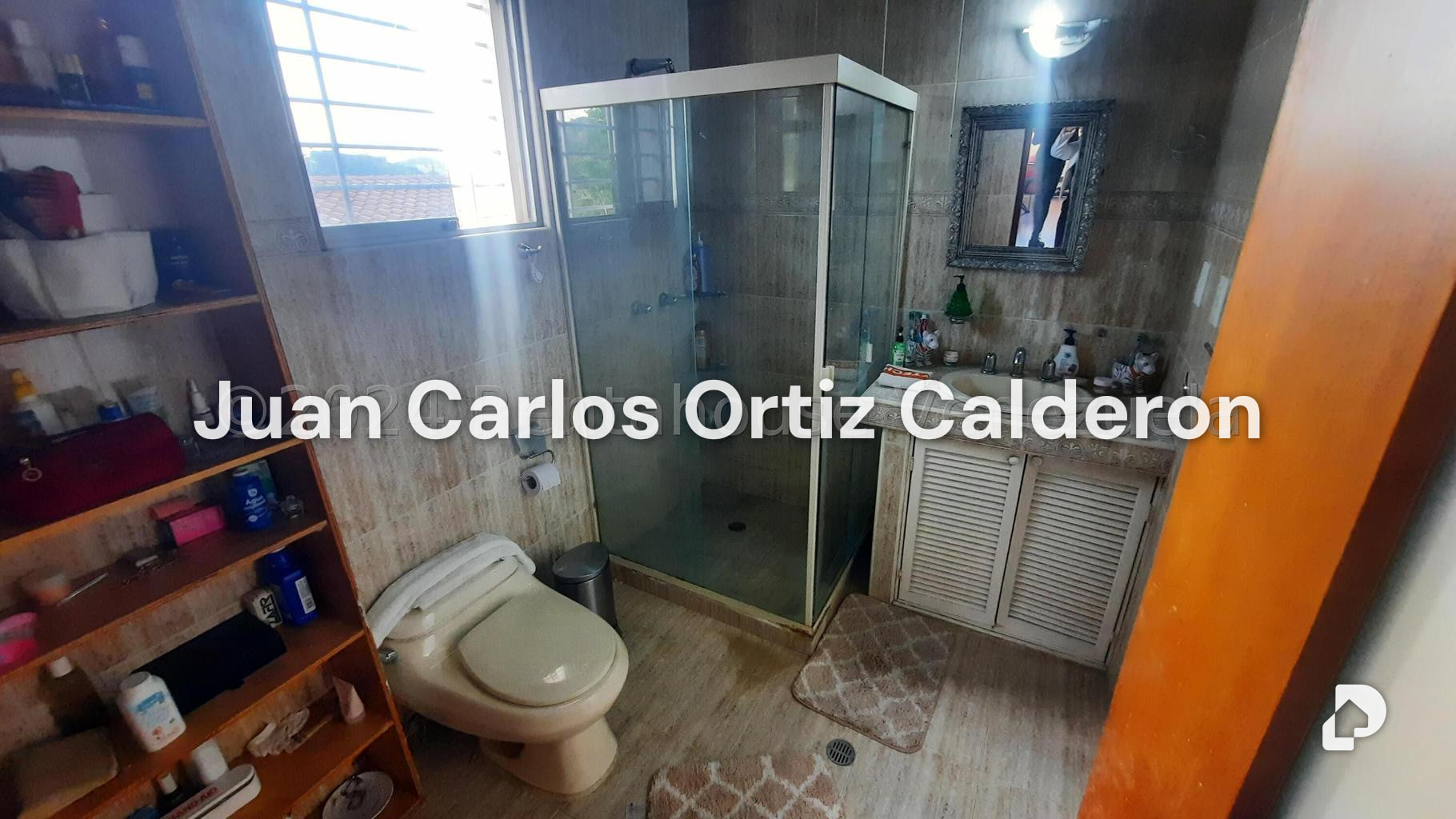 House in Cumbres de Curumo, Caracas – 14