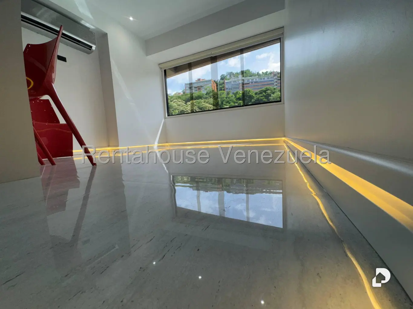 Apartamento en Santa Fe Norte, Caracas – 65