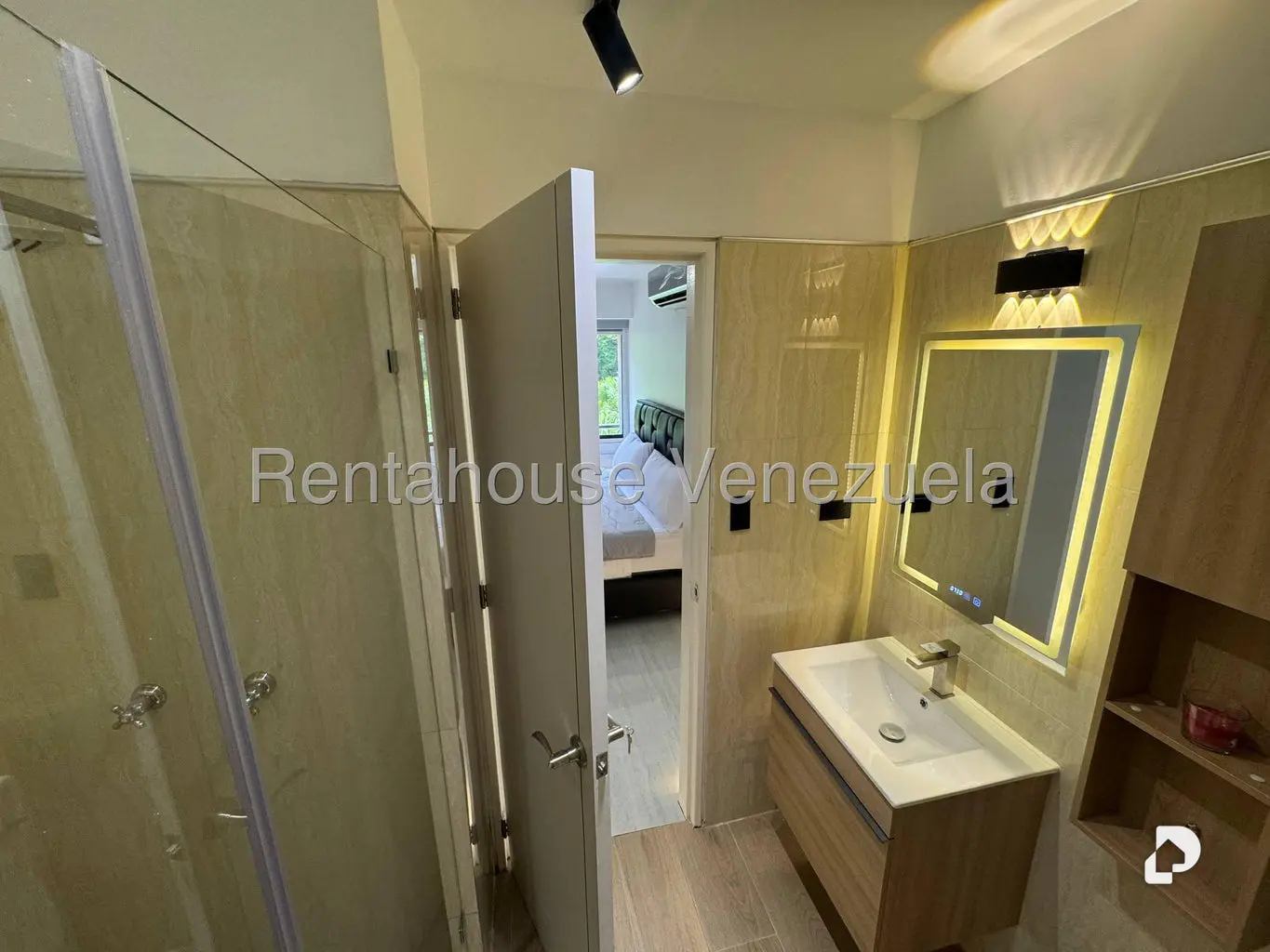 Apartamento en Santa Fe Norte, Caracas – 59