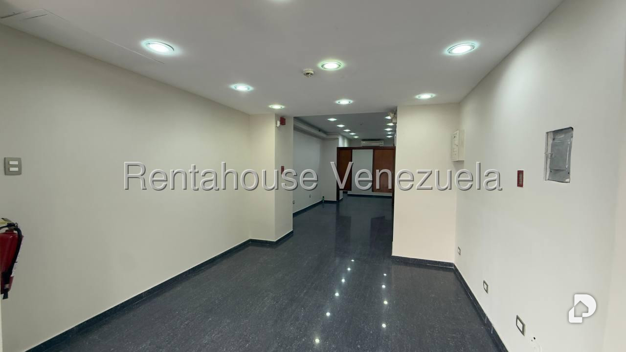 Local comercial en El Paraíso, Caracas – 1