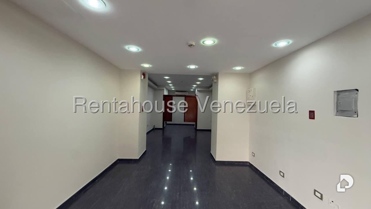 Local comercial en El Paraíso, Caracas – 7
