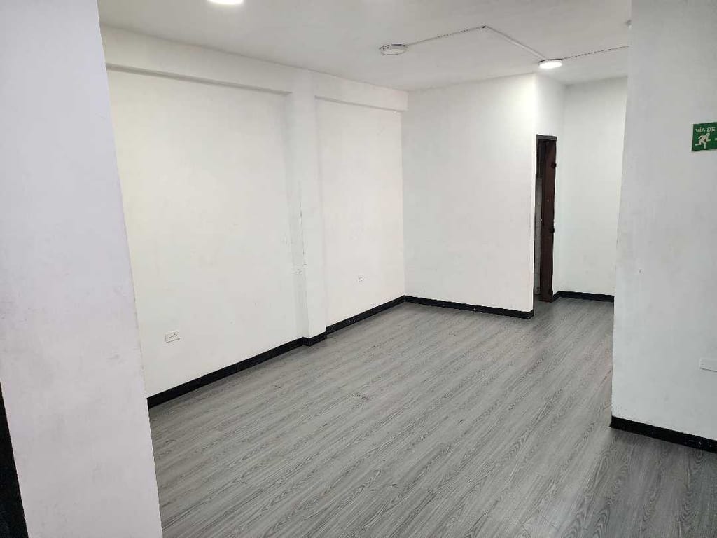 Local comercial en Av. Vargas, Barquisimeto - 1