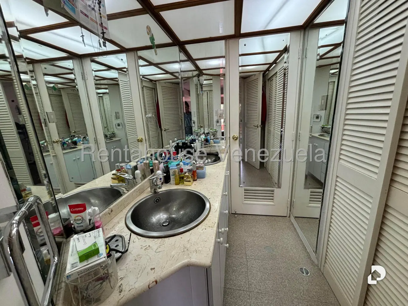 Apartamento en Los Naranjos (del Cafetal), Caracas – 14