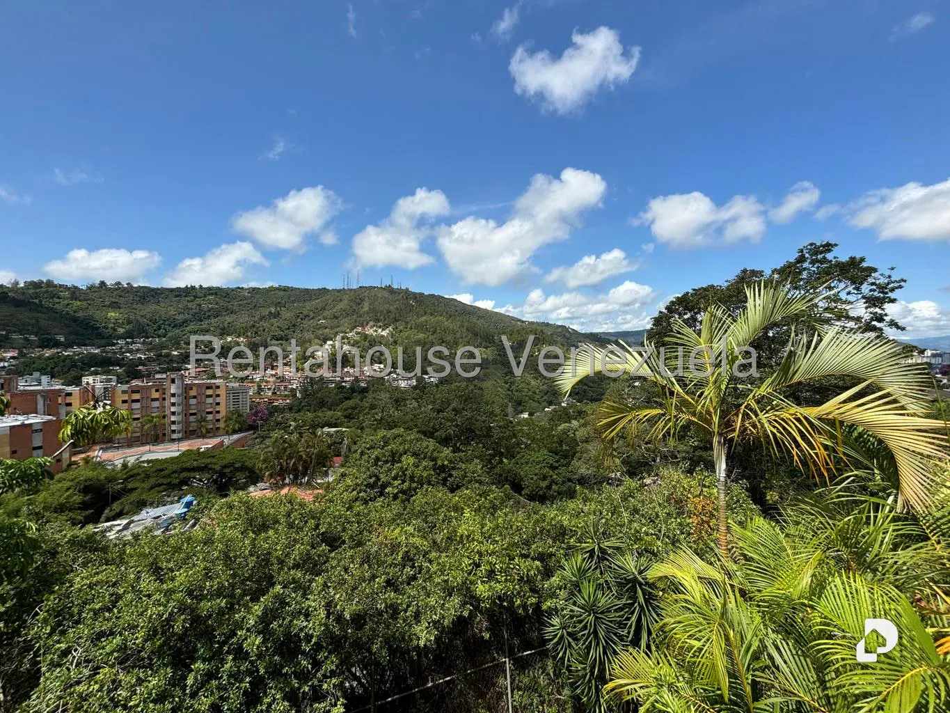 Apartamento en Los Naranjos (del Cafetal), Caracas – 19