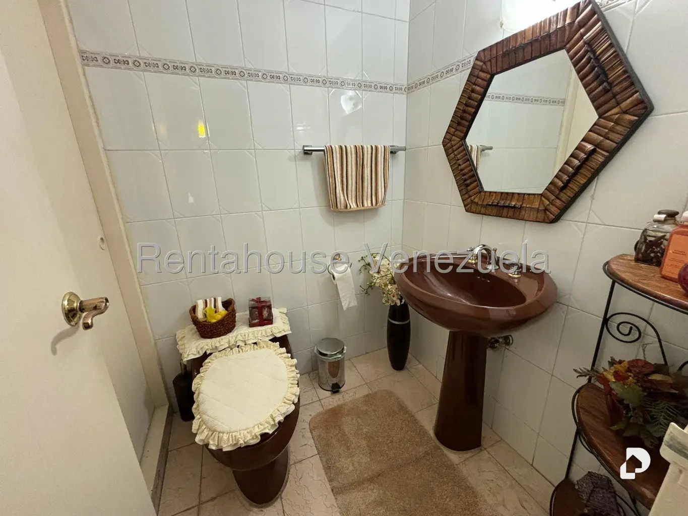 Apartamento en Los Naranjos (del Cafetal), Caracas – 10