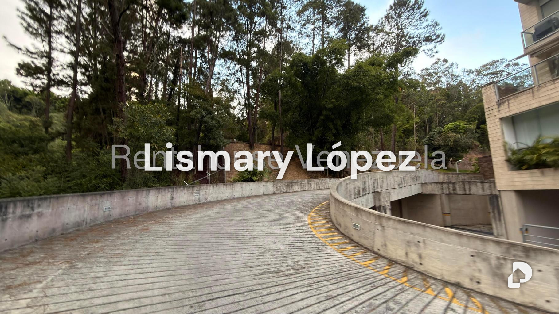 Apartamento en La Boyera, Caracas – 35