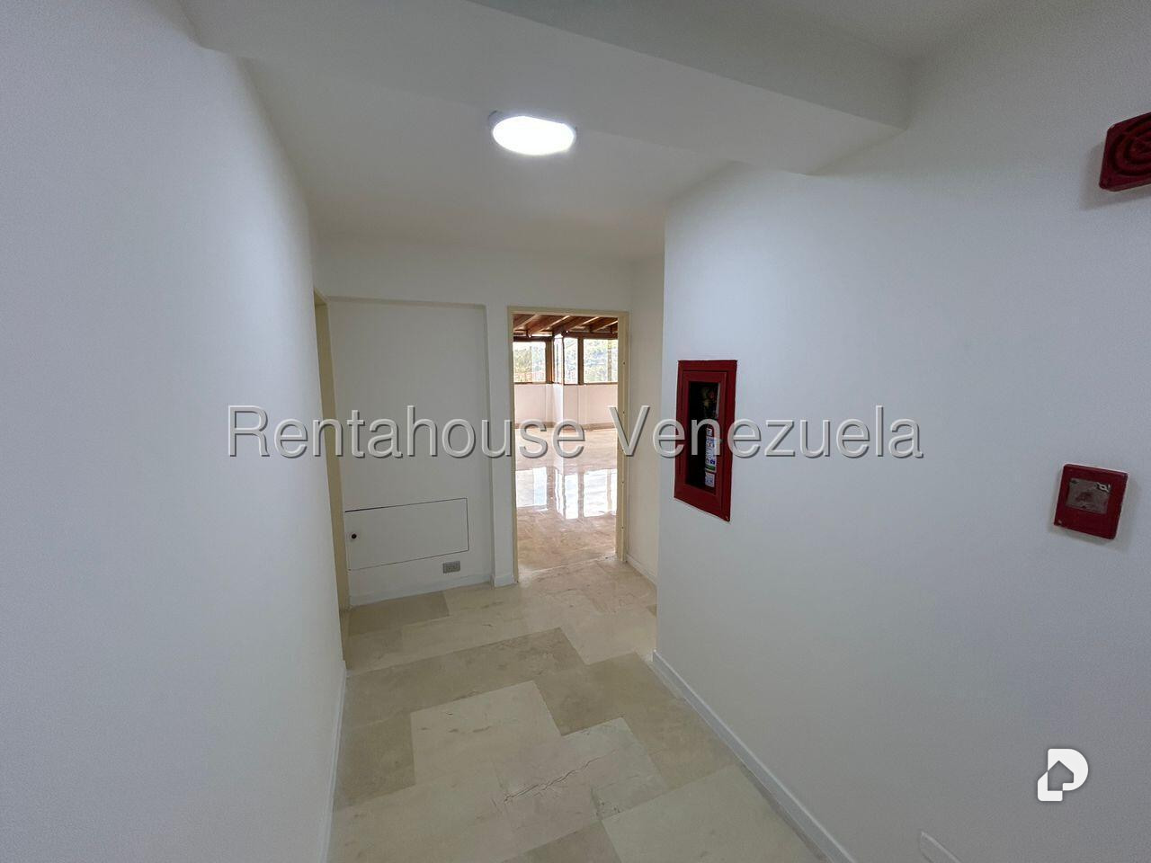 Penthouse en Los Naranjos (del Cafetal), Caracas – 2