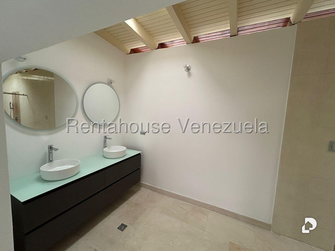Penthouse en Los Naranjos (del Cafetal), Caracas – 11