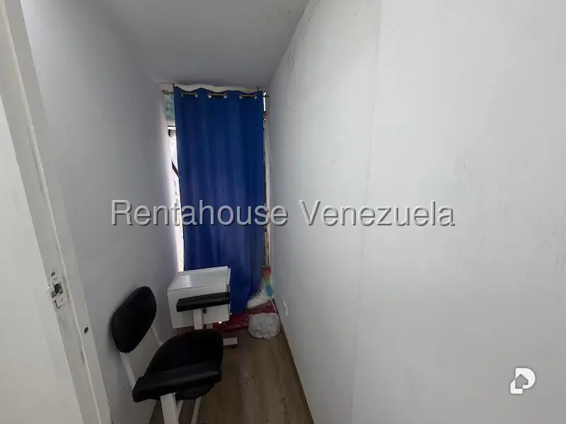 Oficina en El Recreo, Caracas – 27