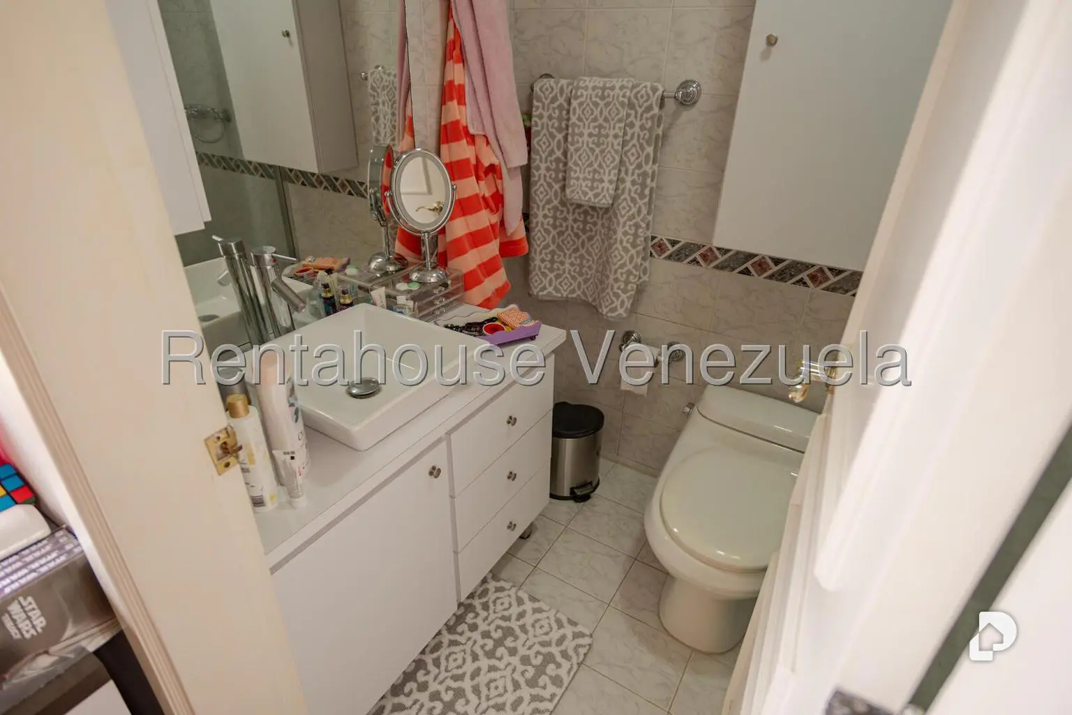 Apartamento en Colinas de Valle Arriba, Caracas – 24