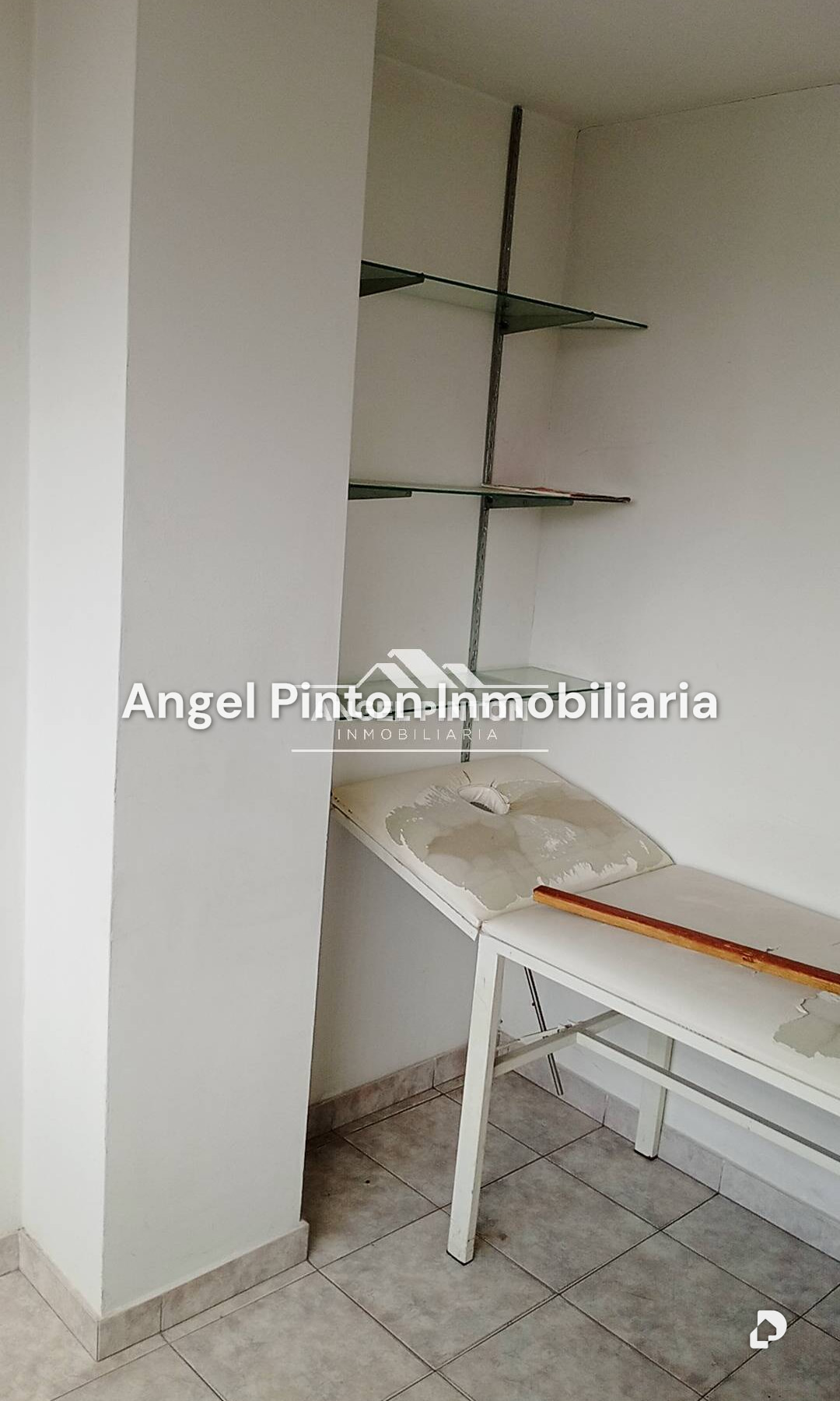 Local comercial en La Florida, Caracas – 6
