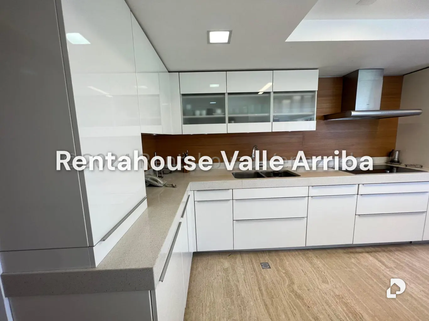Apartamento en Los Palos Grandes, Caracas – 8