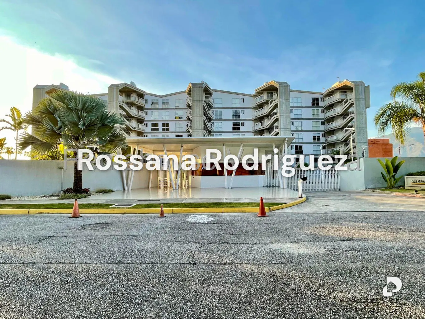 Apartamento en El Solar del Hatillo, Caracas – 1