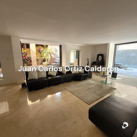 Casa en Cumbres de Curumo, Caracas – 4