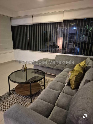 Apartamento en Los Naranjos, Caracas – 8