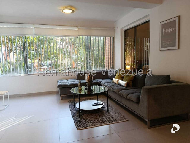 Apartamento en Los Naranjos, Caracas – 9