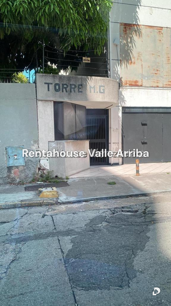 Oficina en Las Delicias de Sabana Grande, Caracas – 2