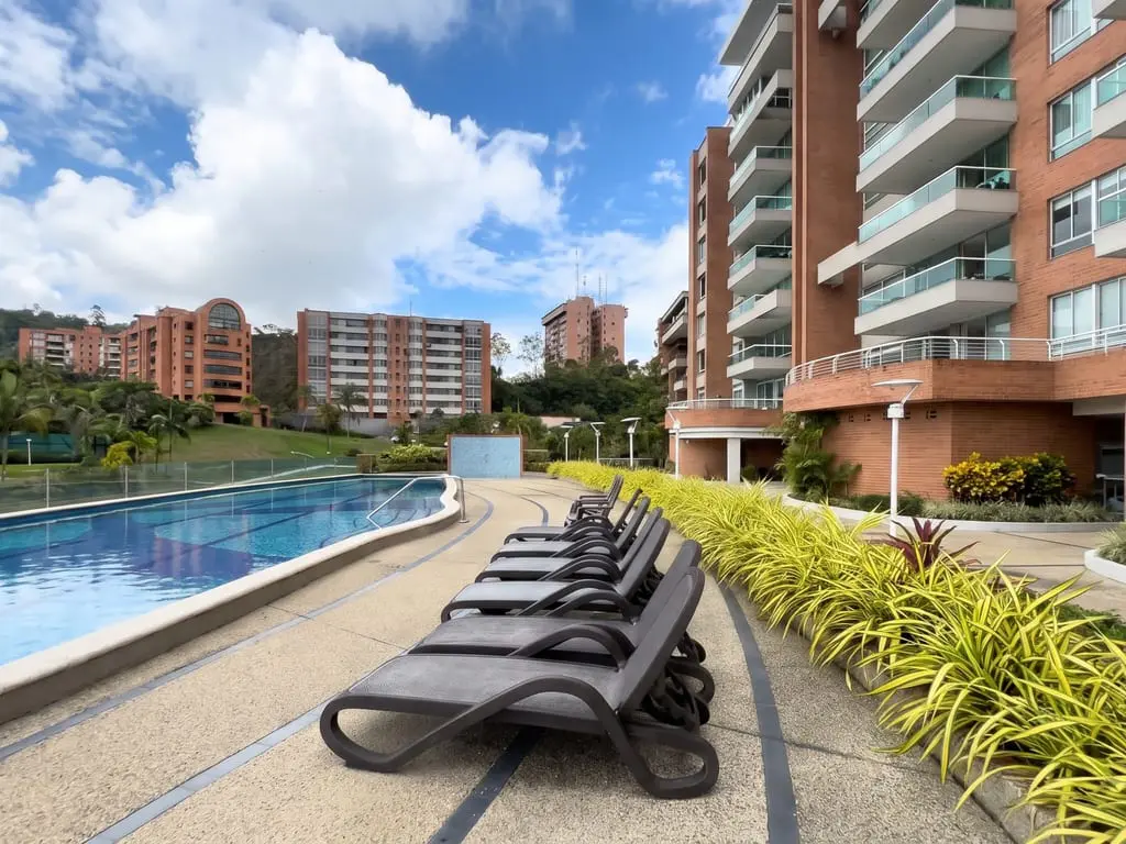 Apartment in Mirador de Los Campitos, Caracas - 1
