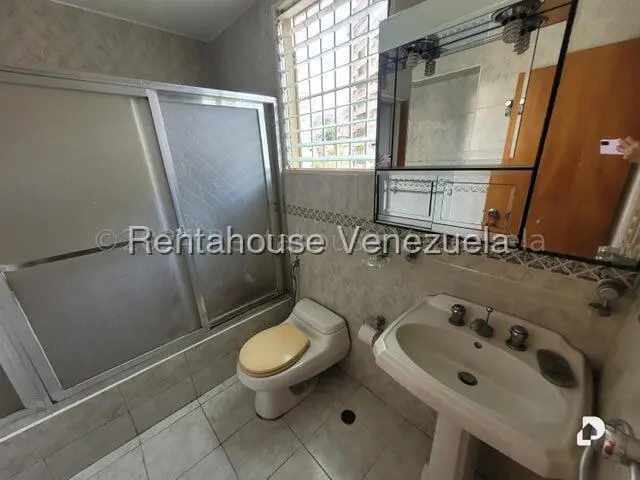 Apartamento en El Paraíso, Caracas – 18
