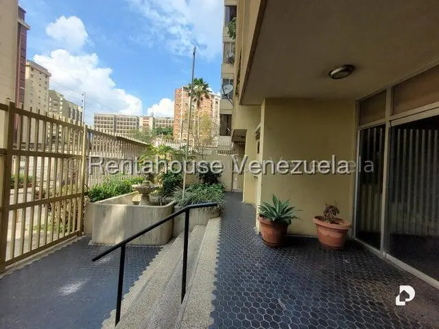 Apartamento en El Paraíso, Caracas – 2