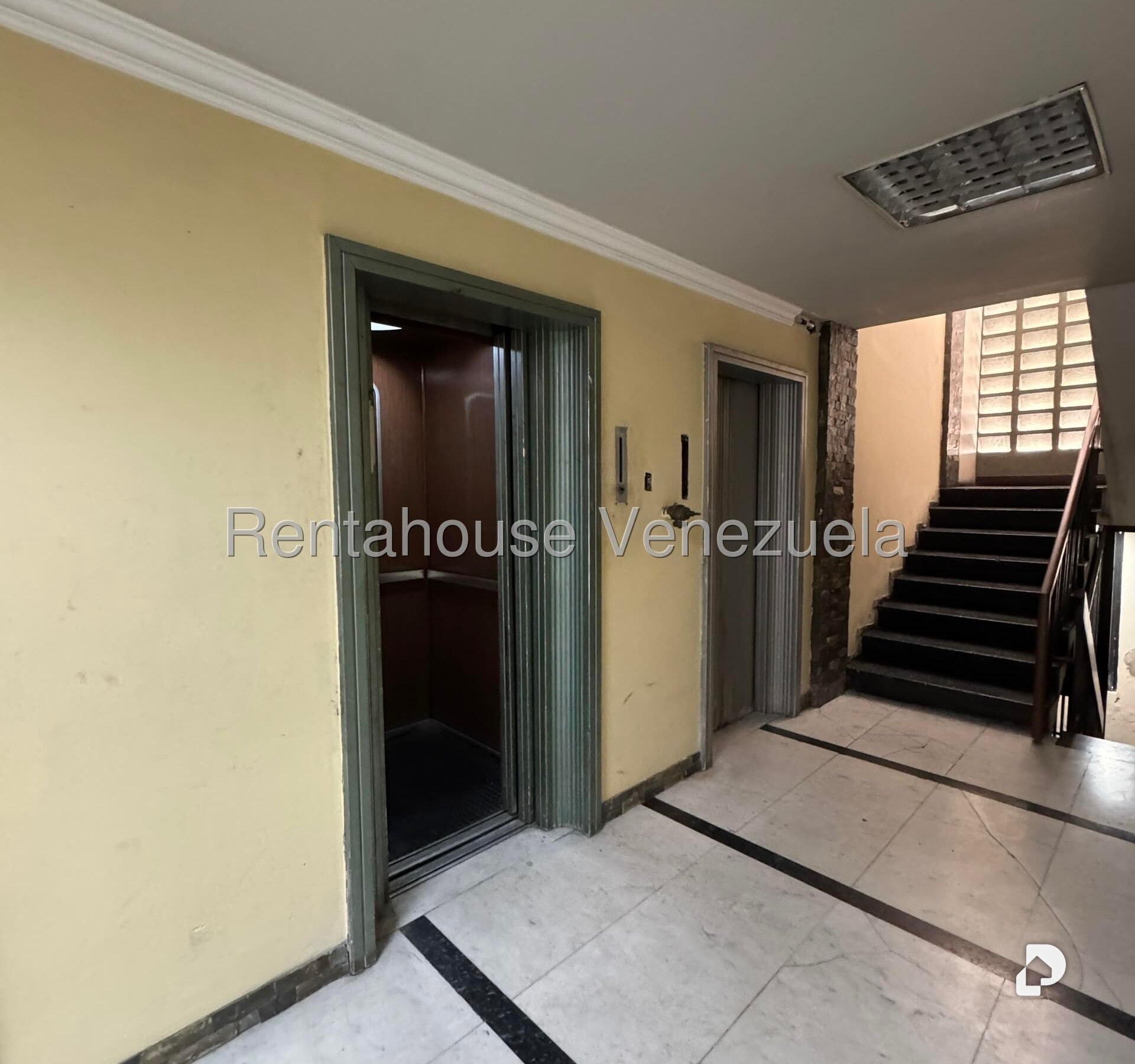 Apartamento en Sabana Grande, Caracas – 3