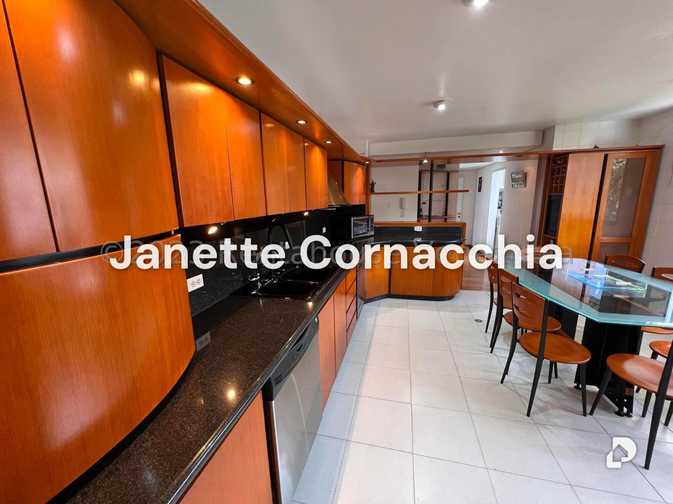 Apartamento en Cumbres de Curumo, Caracas – 22