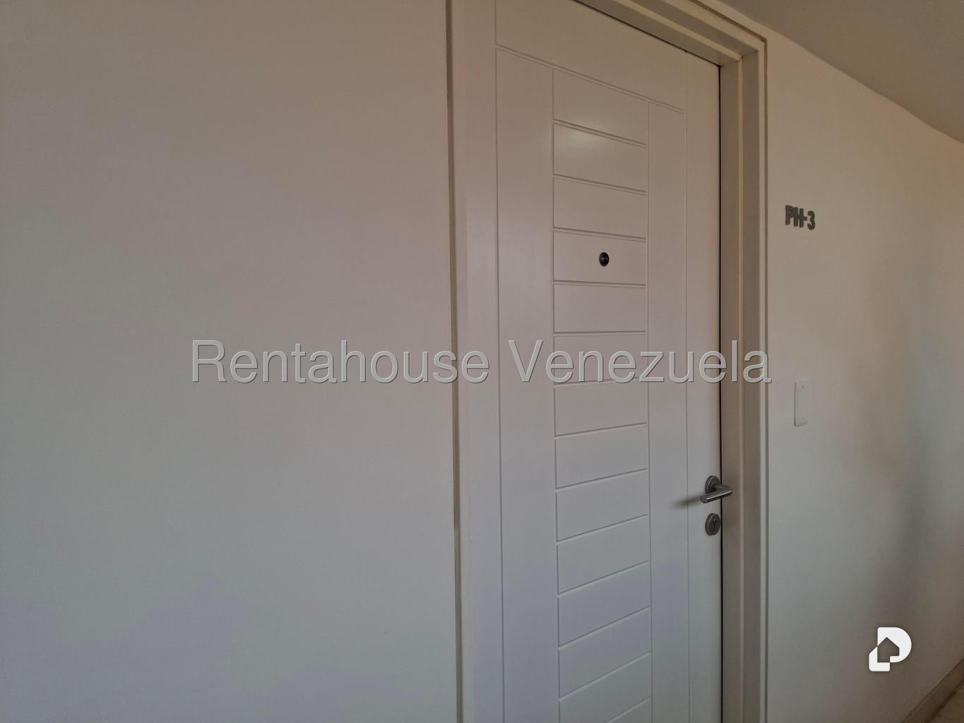 Apartamento en El Rosal, Caracas – 2