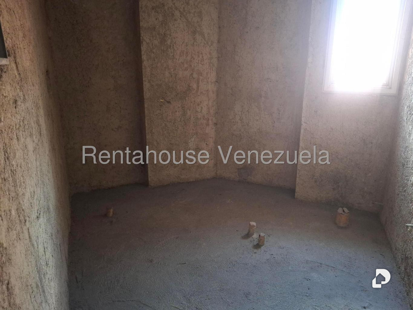 Apartamento en El Rosal, Caracas – 18