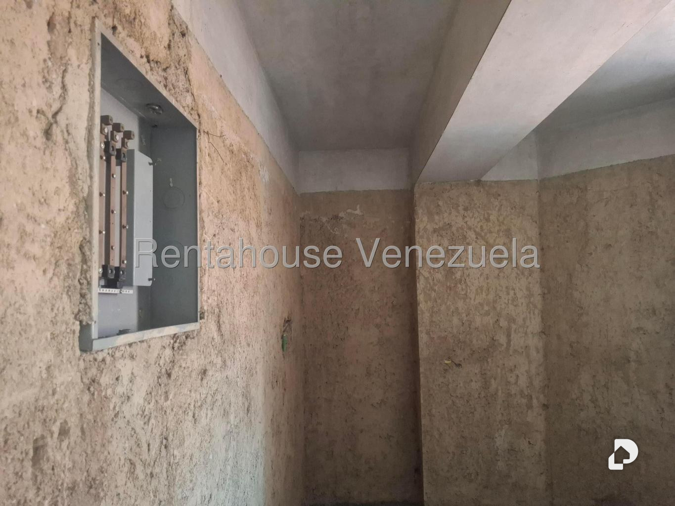 Apartamento en El Rosal, Caracas – 20
