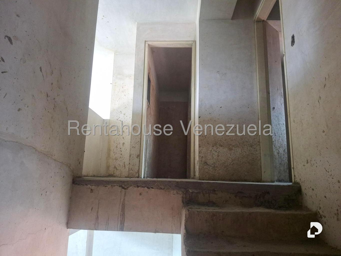Apartamento en El Rosal, Caracas – 14