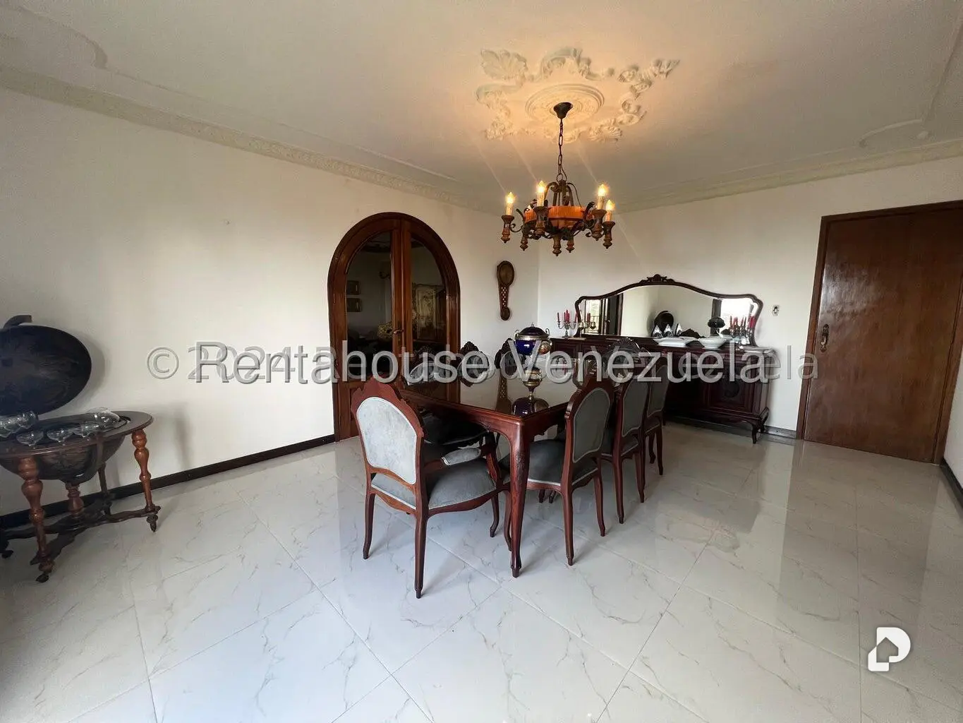 Casa en La Lagunita Country Club, Caracas – 9
