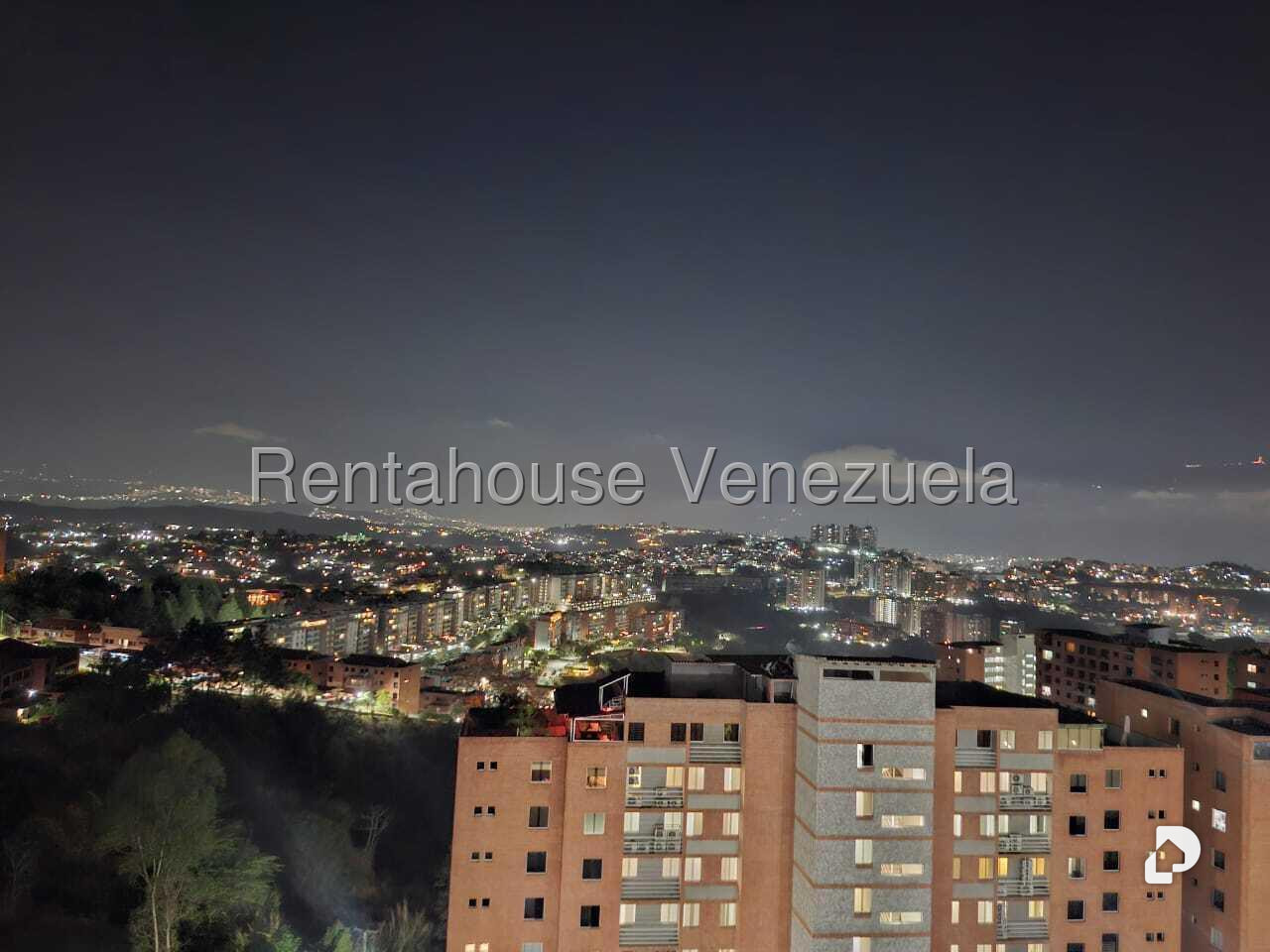 Apartamento en Colinas de La Tahona, Caracas – 18