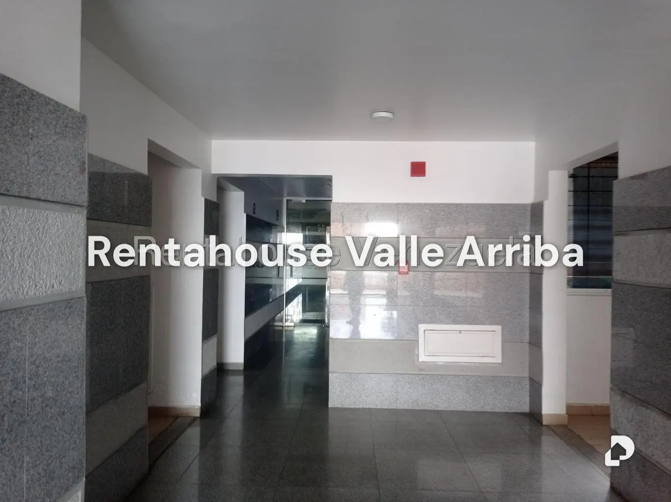 Apartamento en Colinas de La Tahona, Caracas – 22