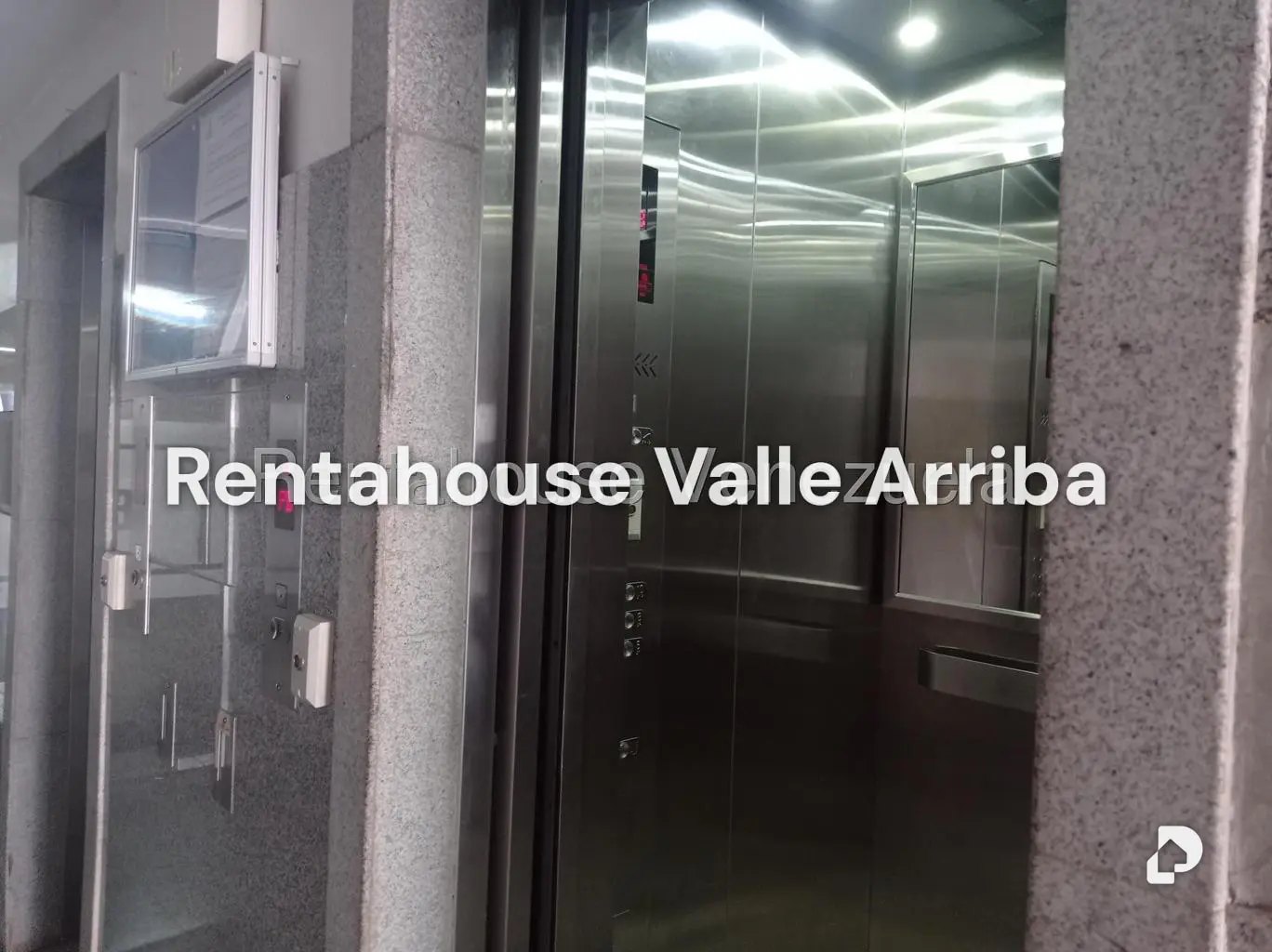 Apartamento en Colinas de La Tahona, Caracas – 23