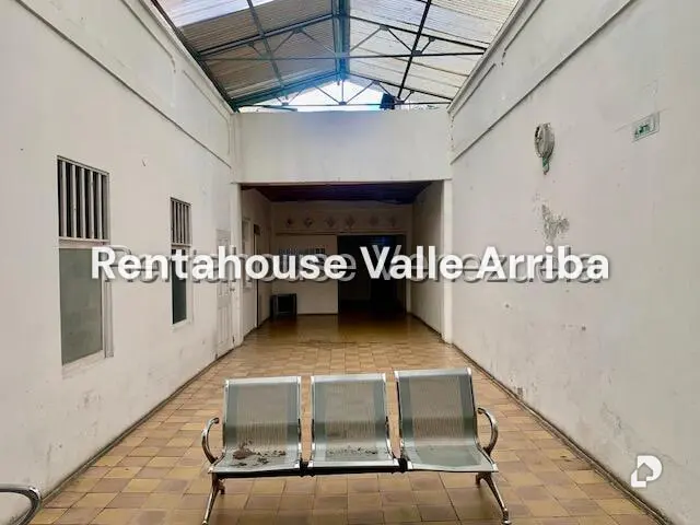 Local comercial en Parroquia Altagracia, Caracas – 5