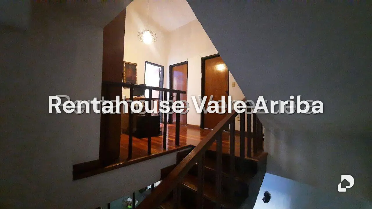 Casa en Lomas de Monte Claro, Caracas – 14