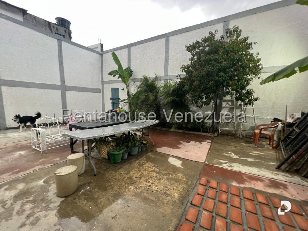 House in San Bernardino, Caracas – 30