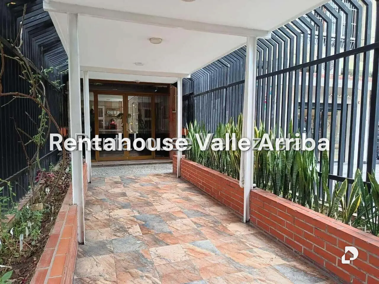 Apartamento en Los Palos Grandes, Caracas – 2