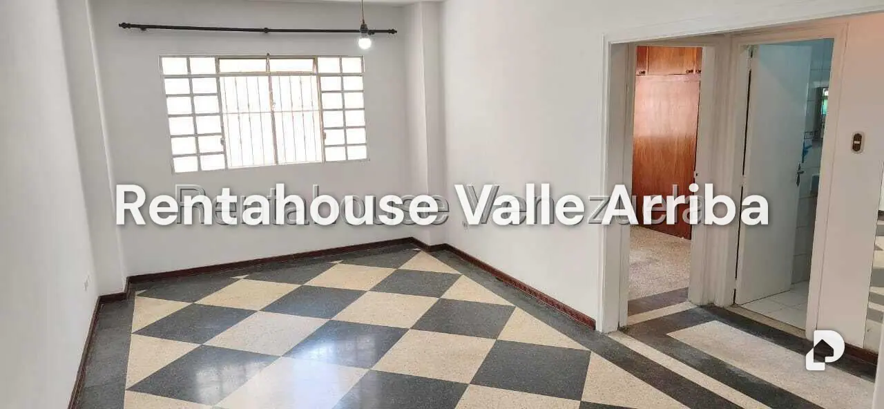 Apartamento en Los Palos Grandes, Caracas – 3